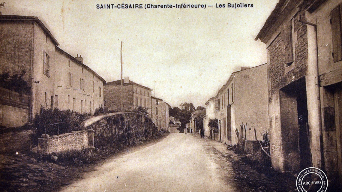 Cachet de la poste de 1936. Arch. dép. Char.-Mar., 78 Fi Saint-Césaire, fonds Aubineau