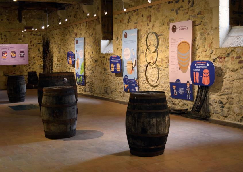 Exposition #Tonneau dans la Tonnellerie de Brouage