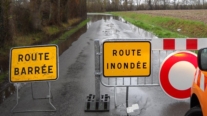 Intemperies L Impact Sur Le Reseau Routier Departemental La